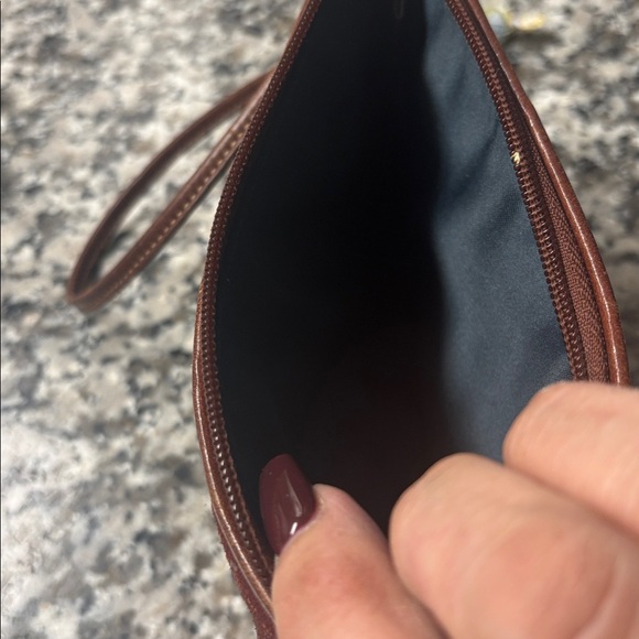 Coach wristlet - Picture 4 of 5